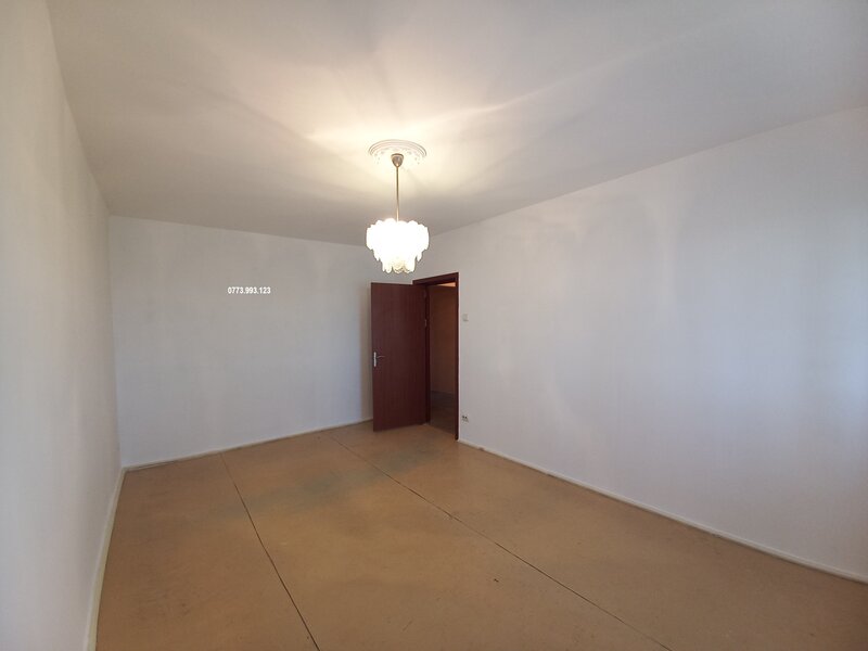 Pantelimon, 3 camere decomandat, vedere Parc Morarilor, 10 min. metrou.